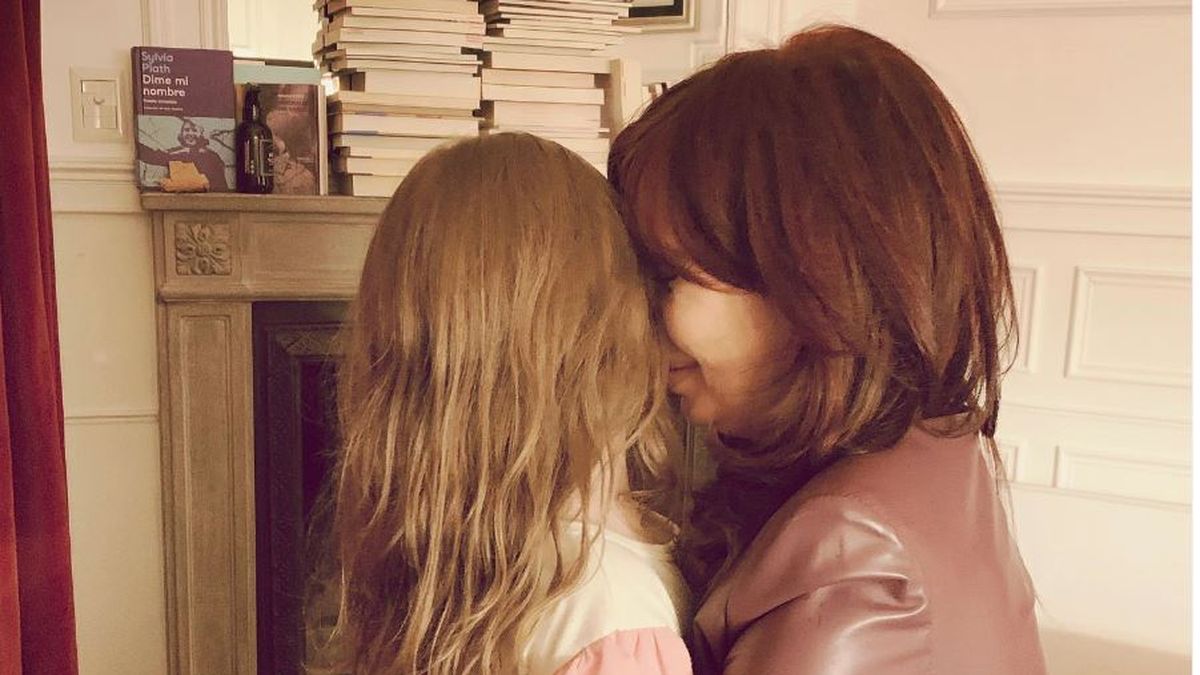 La tierna foto de Cristina Kirchner con su nieta Helena