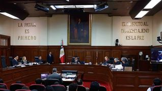 Checa la situación con la Suprema Corte. Checa la situación con la Suprema Corte.