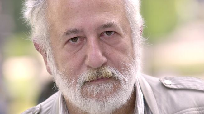 Adolfo Aristarain, el cineasta que marcó un antes y un después en la pantalla nacional.