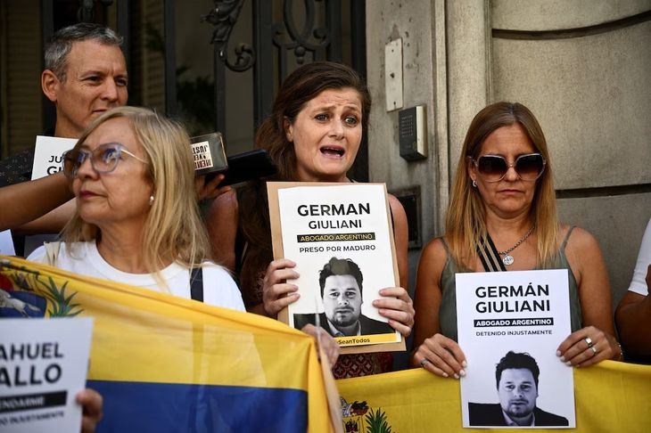 Los reclamos de justicia por Giuliani.