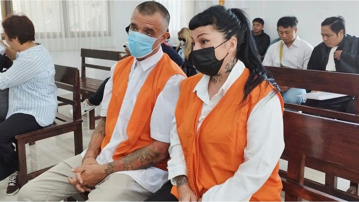 The trial against an Argentina and a British for alleged cocaine traffic began in Bali