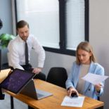 Quiénes están en la mira de las visitas domiciliarias del SAT y cómo blindar tu patrimonio Quiénes están en la mira de las visitas domiciliarias del SAT y cómo blindar tu patrimonio