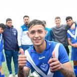 Simón Escobar, el lateral de Vélez de 16 años que sueña con debutar en la Selección Argentina | Gentileza: Vélez Sarsfield Simón Escobar, el lateral de Vélez de 16 años que sueña con debutar en la Selección Argentina | Gentileza: Vélez Sarsfield