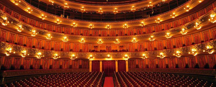 Colon Theater. Colon Theater.