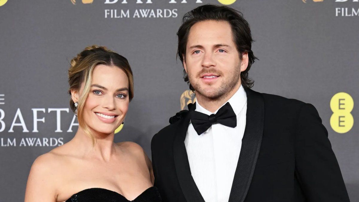 Actress Margot Robbie gave birth to her first child