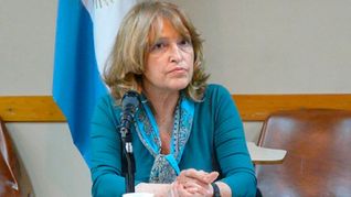 Adriana Puiggrós: Las declaraciones de Soledad Acuña son racistas