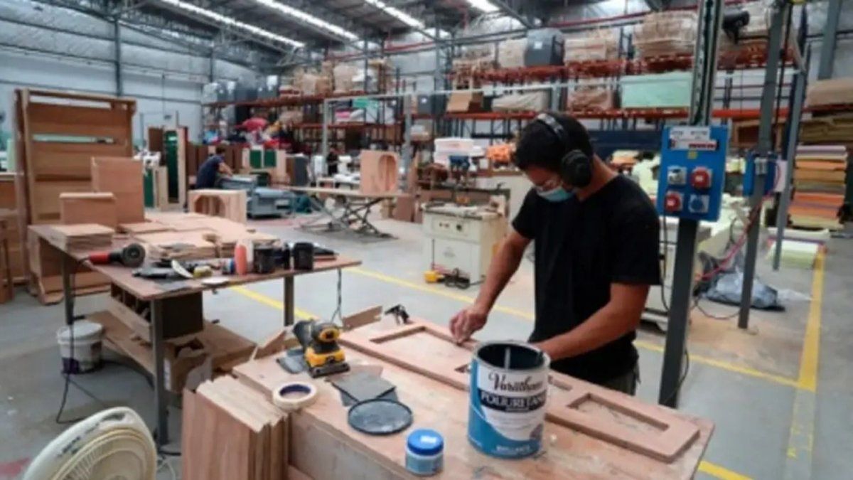 The SME industry grew 12.2% year -on -year in January, but is still below 2024