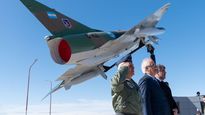 guerra de malvinas: puerto san julian fue declarada ciudad heroica de la fuerza aerea