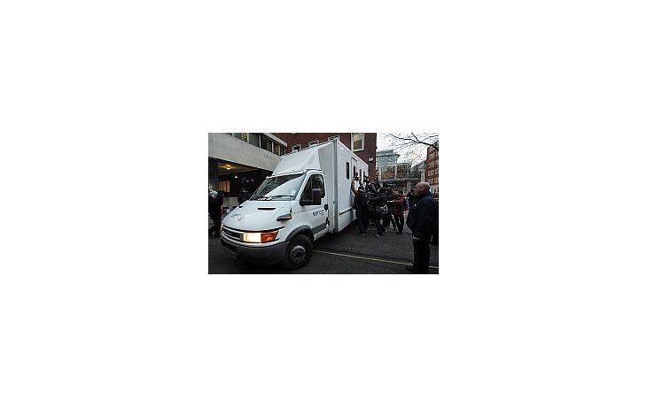 Un tribunal de Londres determinó que Julian Assange continúe preso hasta el 14 de diciembre