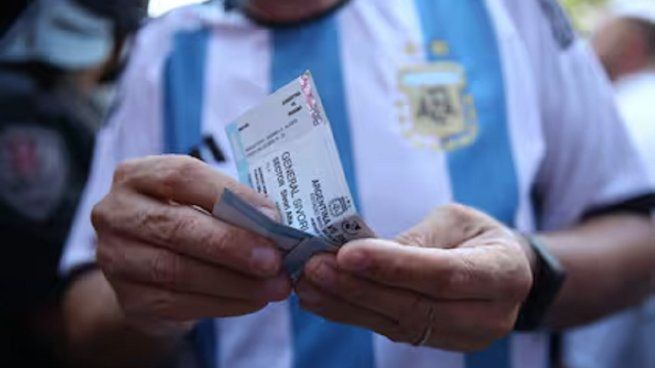 Expectativa: este martes salen a la venta las entradas de Argentina vs Brasil