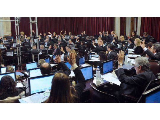 Los senadores justicialistas insistieron con la conformación de la comisión.