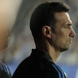 Lionel Scaloni ya tendría definidos 24 de los 26 futbolistas que disputarán el Mundial 2026 con la Selección Argentina. Lionel Scaloni ya tendría definidos 24 de los 26 futbolistas que disputarán el Mundial 2026 con la Selección Argentina.