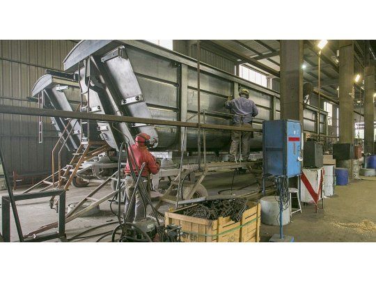 Según la UIA, la producción industrial retrocedió 1,9% en mayo
