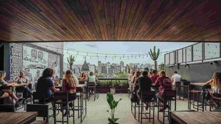 Una terraza que rompe con el estilo clásico de Recoleta
