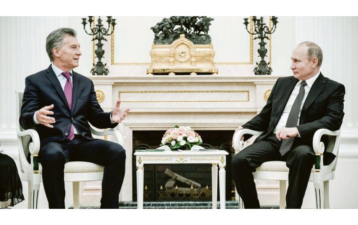 ámbito.com | Visita. Mauricio Macri y Vladimir Putin en el Kremlin durante el inicio de la última gira presidencial a Europa. Los rusos buscan aportar tecnología para combatir ciberataques durante la próxima cumbre del G-20.