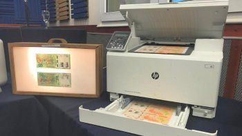 la casa de papel, version criolla: desbaratan banda de falsificadores de billetes de $200, $500 y $1000