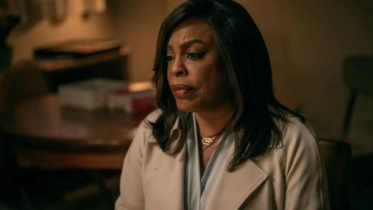 Niecy Nash-Betts protagoniza esta perturbadora serie disponible en Disney+.