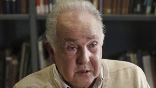 Jorge José Bacigalupo, es el sargento retirado y amigo del chofer Oscar Centeno, quien guardó los cuadernos antes de entregarlos al periodista Diego Cabot.