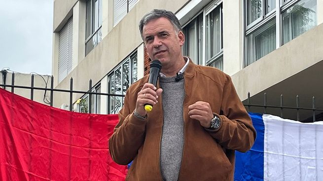 Precandidato Presidencial Yamandú Orsi