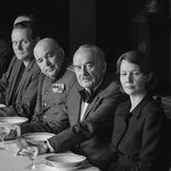 Hanns Zischler), como Thomas Mann, y Erika (Sandra Hüller como su hija Erika en Tierra de mi padre