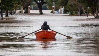 Inundaciones en el Litoral: baja el nivel del agua en Corrientes, pero en Concordia sigue la alerta.