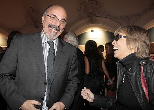 El ministro de Trabajo, Carlos Tomada, y la cantautora Teresa Parodi