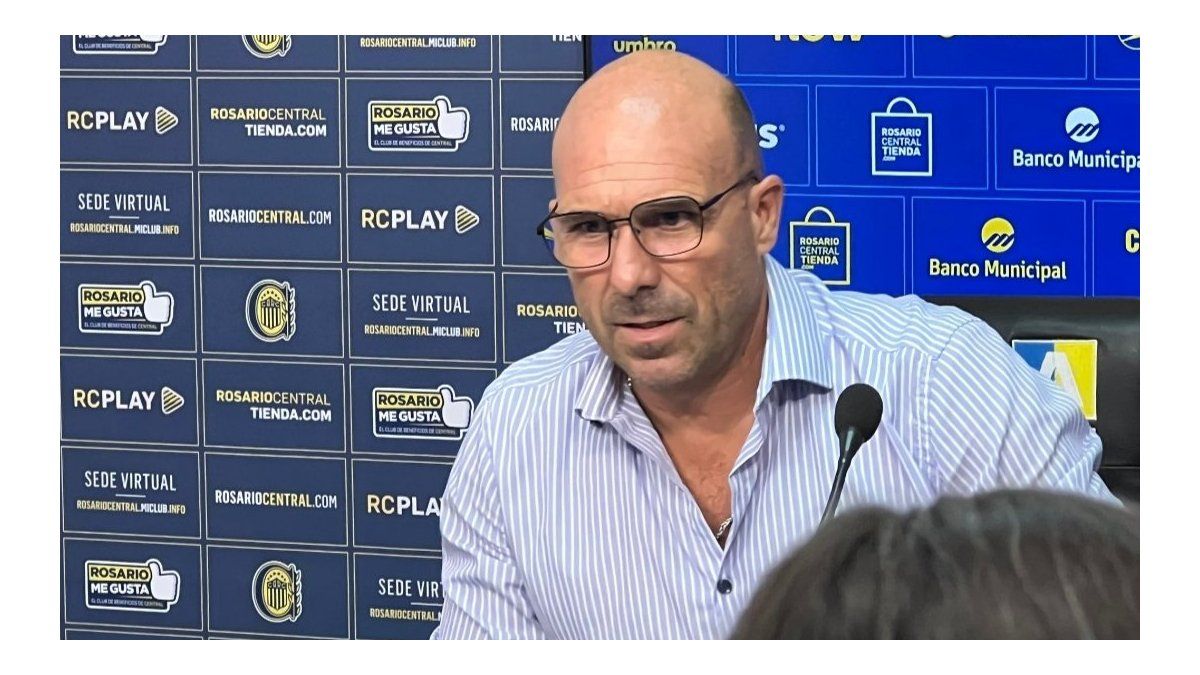 The president of Rosario Central unmasked the brava bar