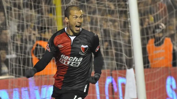 Además de Rosario Central, Moreno y Fabianesi vistió las camisetas de Colón, Banfield, Vélez y Huracán en Argentina. Además de Rosario Central, Moreno y Fabianesi vistió las camisetas de Colón, Banfield, Vélez y Huracán en Argentina.