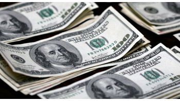 ámbito.com | Por efecto Brasil, el dólar anotó su segunda caída en fila a $ 38,58
