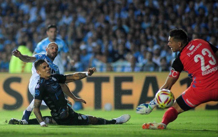 racing le gano a belgrano y sigue firme en la cima de la superliga
