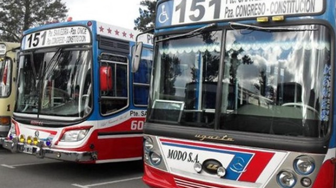 El boleto en CABA podría subir 73%.