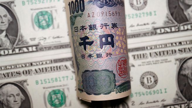 El yen tocó este miércoles su menor valor en 34 años.