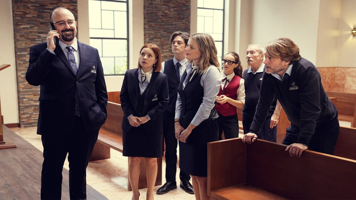 The Spanish series acclaimed by the public and praised by critics arrived in Netflix. The Spanish series acclaimed by the public and praised by critics arrived in Netflix.