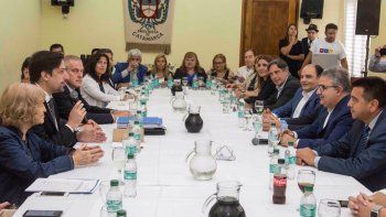 El ministro de Educacion, Nicol&aacute;s Trotta, en Catamarca con sus pares del NOA y con el gobernador Ra&uacute;l Jalil. Los mandatarios esperan se&ntilde;ales de la paritaria docente nacional, hoy en cuarto intermedio.
