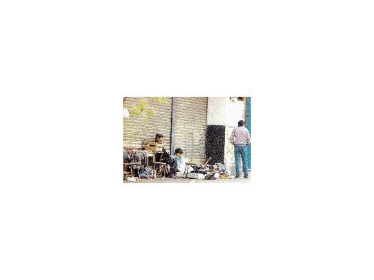 Centenares de homeless habitan las calles porteñas