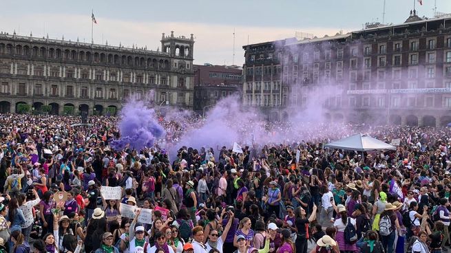 Nueva marcha por el 8M en CDMX.