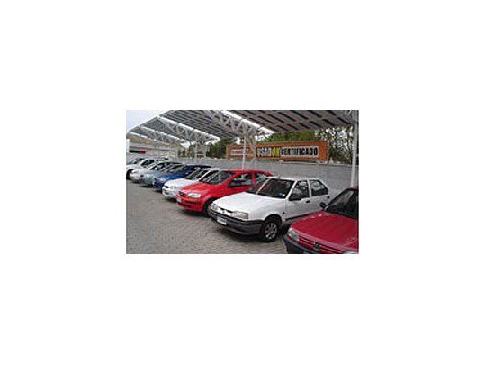 Volvió a derrumbarse la venta de autos usados
