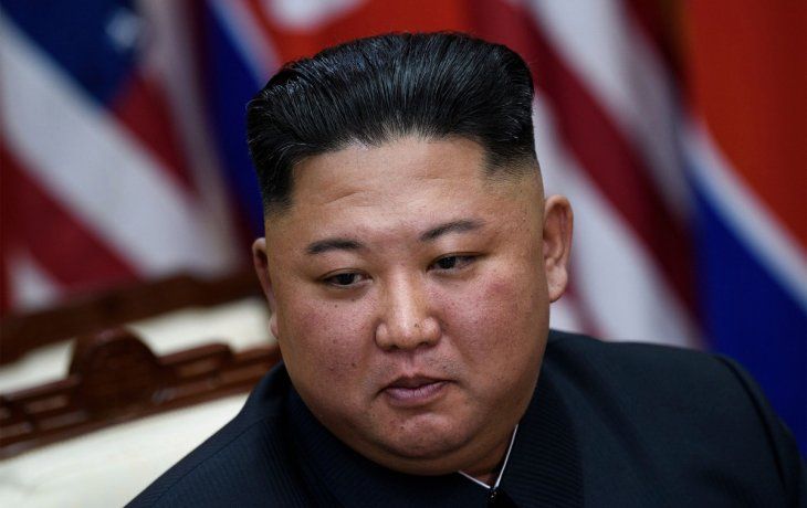 Kim Jong-un supervisó el lanzamiento de misiles de crucero estratégicos de largo alcance sobre el mar al oeste de la península coreana. Kim Jong-un supervisó el lanzamiento de misiles de crucero estratégicos de largo alcance sobre el mar al oeste de la península coreana.