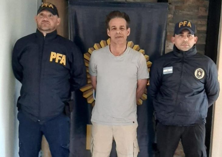 Machado enfrenta cargos de narcotráfico, lavado de dinero y estafa en Texas.
