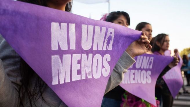 En 2023 se registraron oficialmente 250 femicidios en la Argentina.