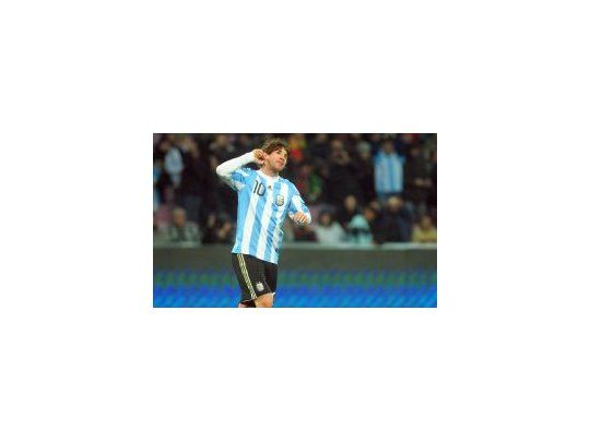 Lionel Messi hizo el pase gol a Di María y convirtió, de penal, el segundo.