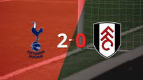tottenham derroto 2-0 en casa a fulham