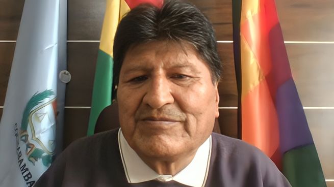 Evo Morales pide apoyarse en un artículo constitucional para iniciar la sucesión presidencial.