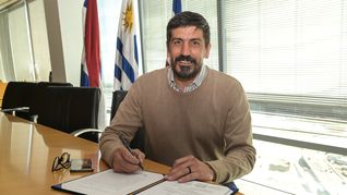 El vicepresidente de Antel destacó la inversión en data centers como una cuestión de soberanía para Uruguay. El vicepresidente de Antel destacó la inversión en data centers como una cuestión de soberanía para Uruguay.