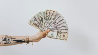 Los millonarios siguen una regla muy simple para mejorar su patrimonio. Los millonarios siguen una regla muy simple para mejorar su patrimonio.