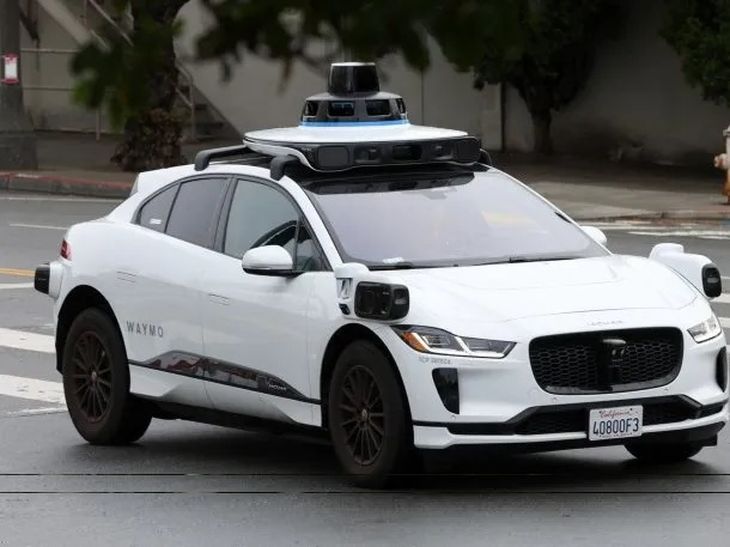 Uber launched autonomous transport in Atlanta, United States, in collaboration with Waymo. Uber launched autonomous transport in Atlanta, United States, in collaboration with Waymo.