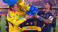 Leandro Paredes y Úbeda lanzaron al cielo una camiseta en homenaje a Russo durante la ceremonia previa al inicio del partido ante Belgrano, en una jornada cargada de emoción en La Bombonera.