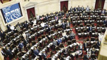 diputados: se cayo sesion por financiamiento politico