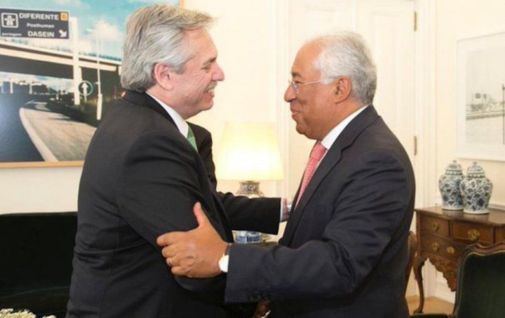 Alberto Fernández felicitó al primer ministro de Portugal por su triunfo electoral.