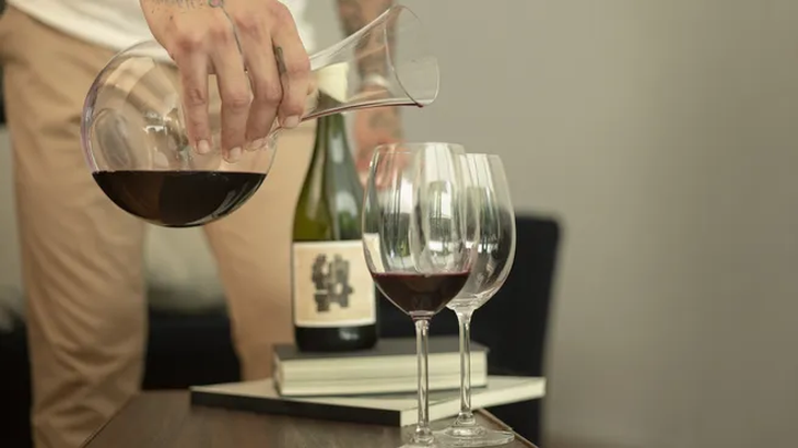 Bodega Urqo, con base en Valle de Uco, es propiedad de la familia Urquía, controlante también de Aceitera General Deheza. Bodega Urqo, con base en Valle de Uco, es propiedad de la familia Urquía, controlante también de Aceitera General Deheza.